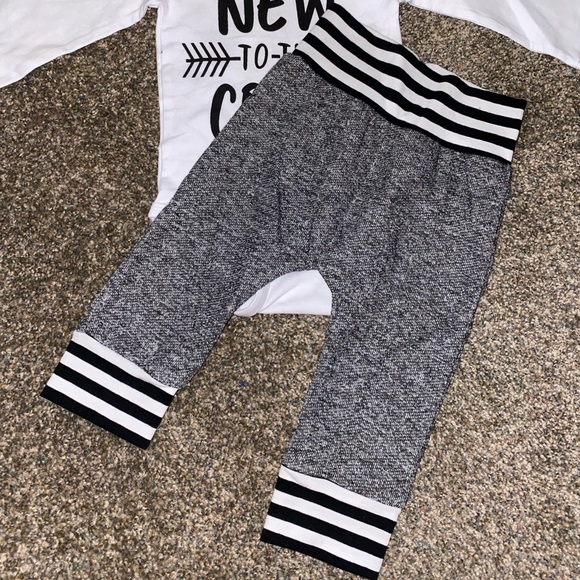 New to the crew brand new Amazon outfit - Picture 3 of 6